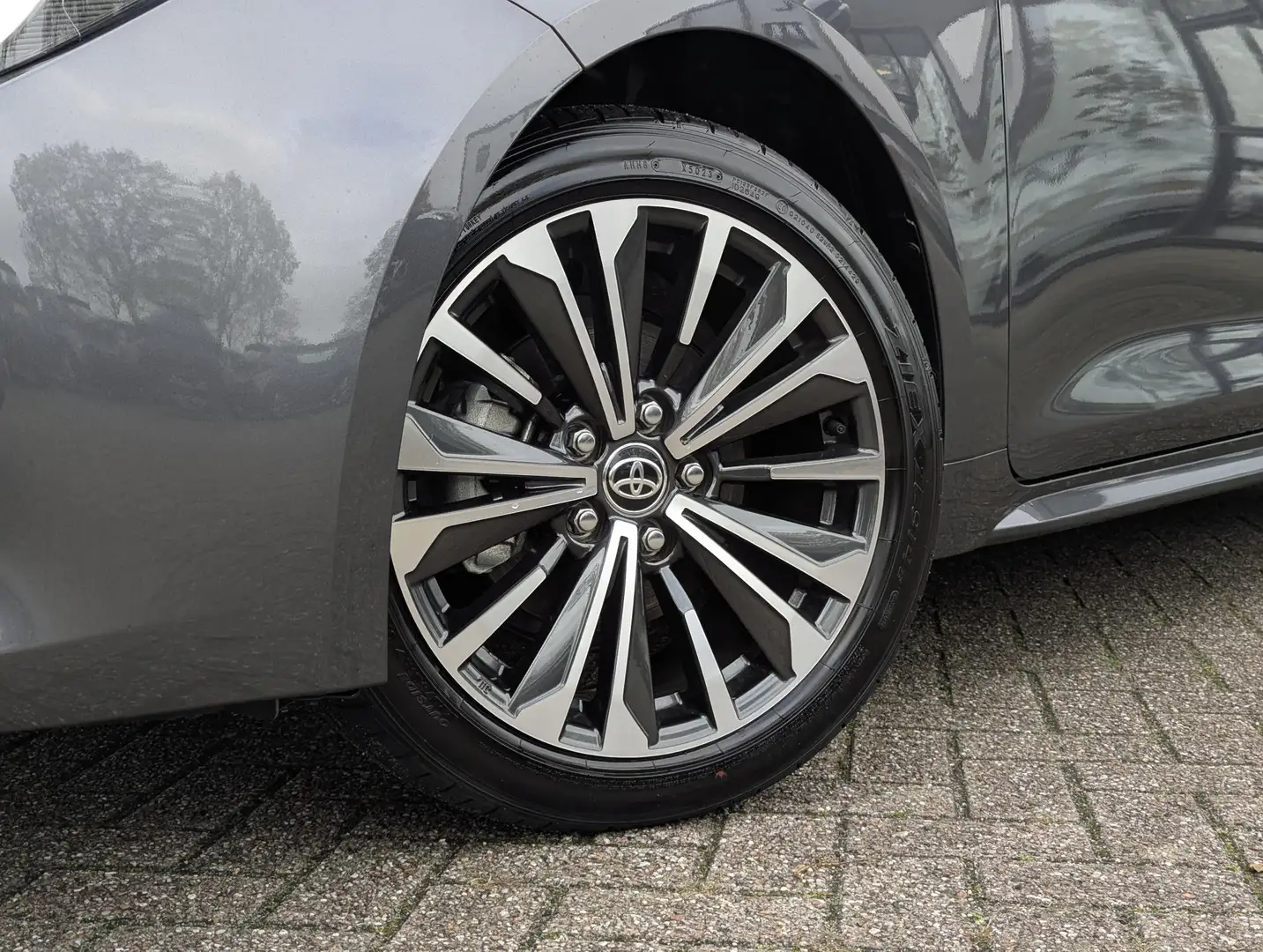 Toyota Corolla Touring Sports Hybrid 140 Business Plus | Stoel- s - 2