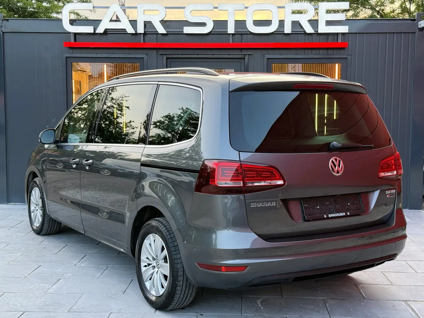 Volkswagen Sharan 2,0DSG|4Motion|Kamera|ACC|Spurhass|E.Schiebetür Grey - 2