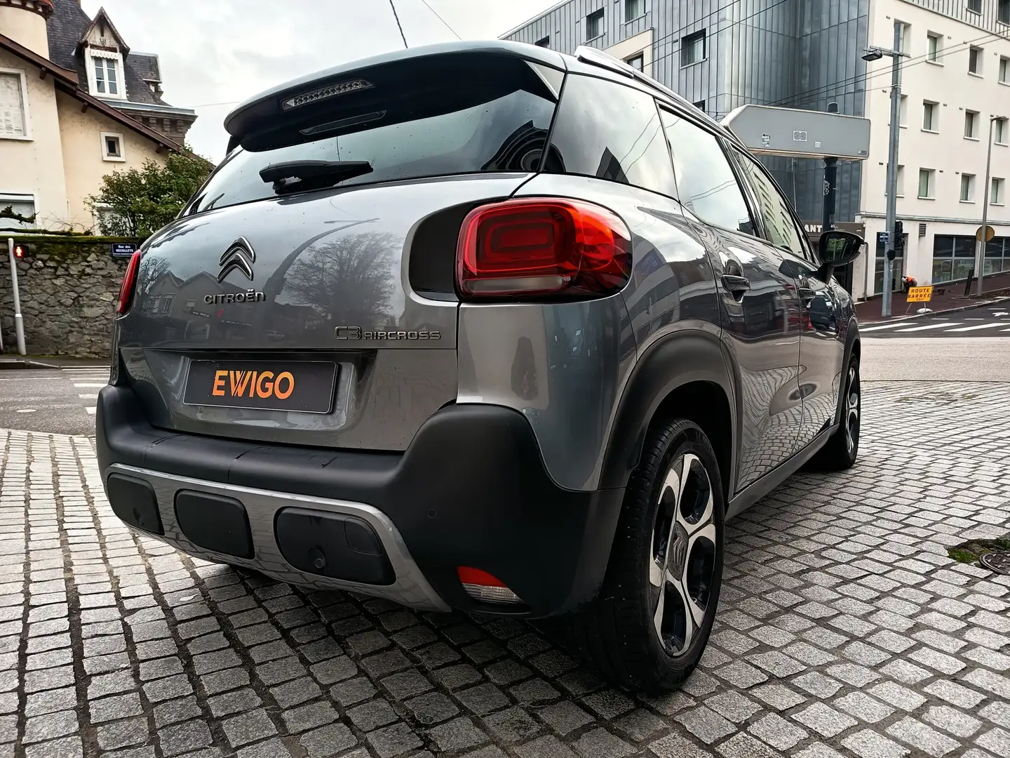 Citroen C3 Aircross 1.2 PURETECH 110 SUNSHINE START-STOP 1ERE MAIN - 2