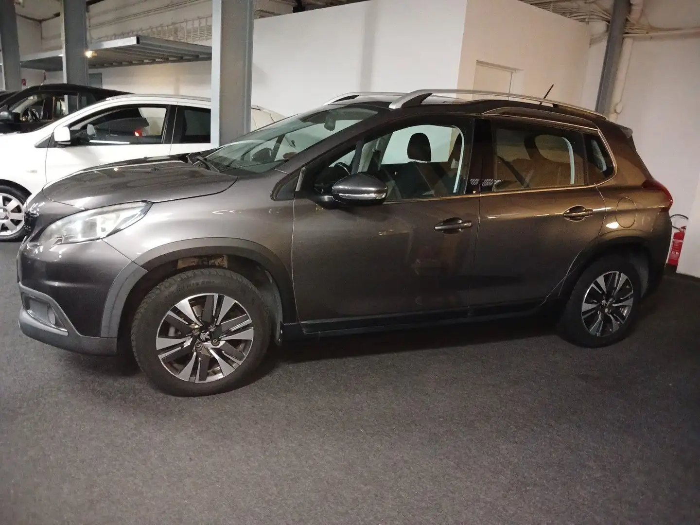Peugeot 2008 Allure EU6 PANO NAVI LEDER LM. - 1