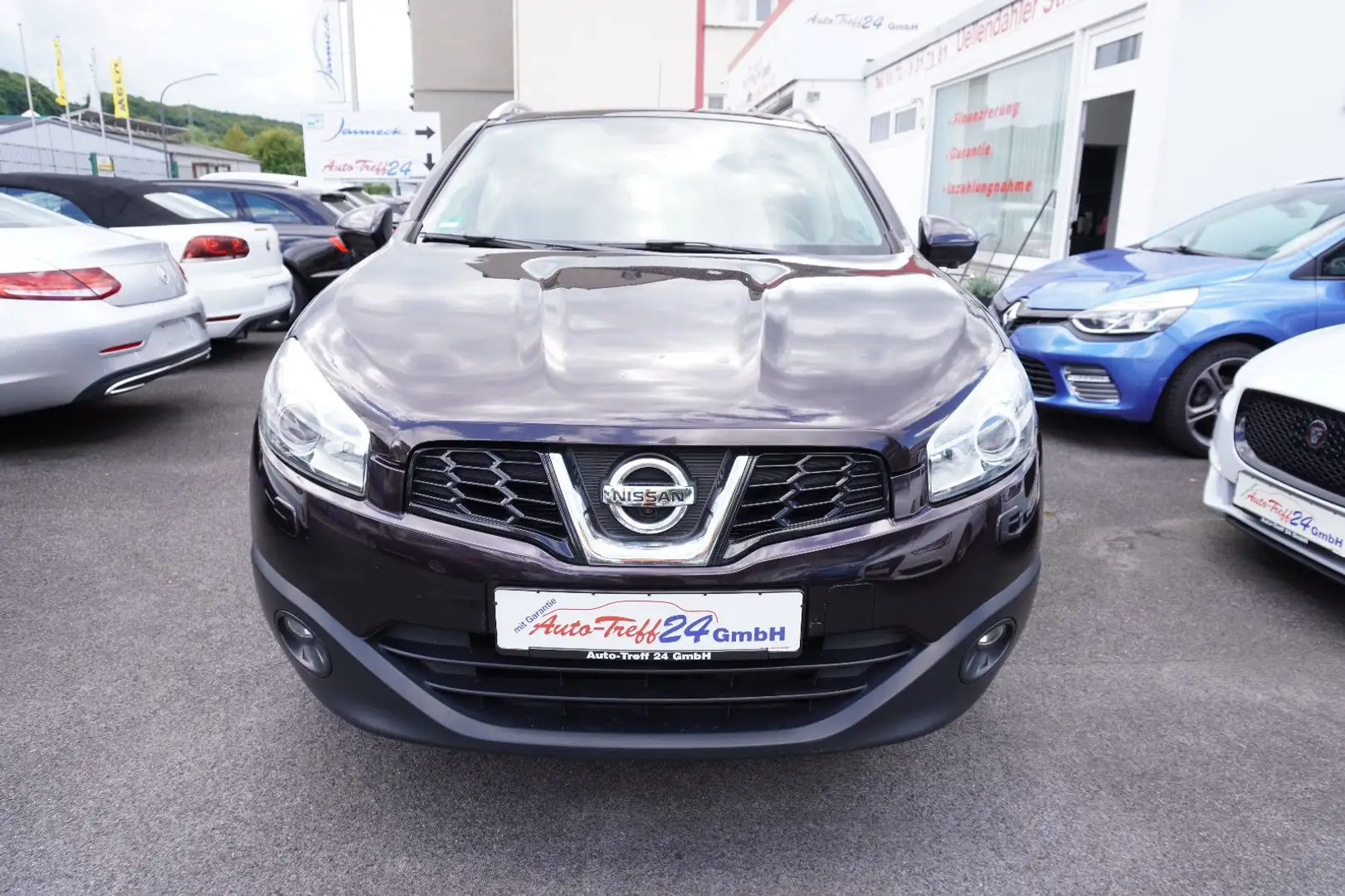 Nissan Qashqai Tekna 4X4 2.0*Autom.*Xenon*Navi*Leder*Pano*360°+ Mauve - 2