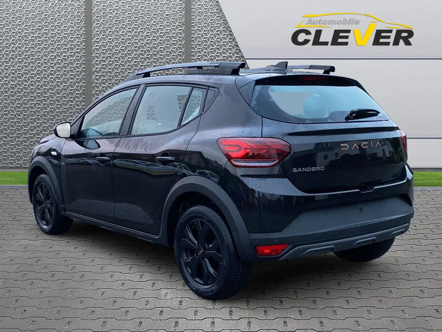 Dacia Sandero Stepway Extreme TCe 110 Navi PDC Kamera Schwarz - 2