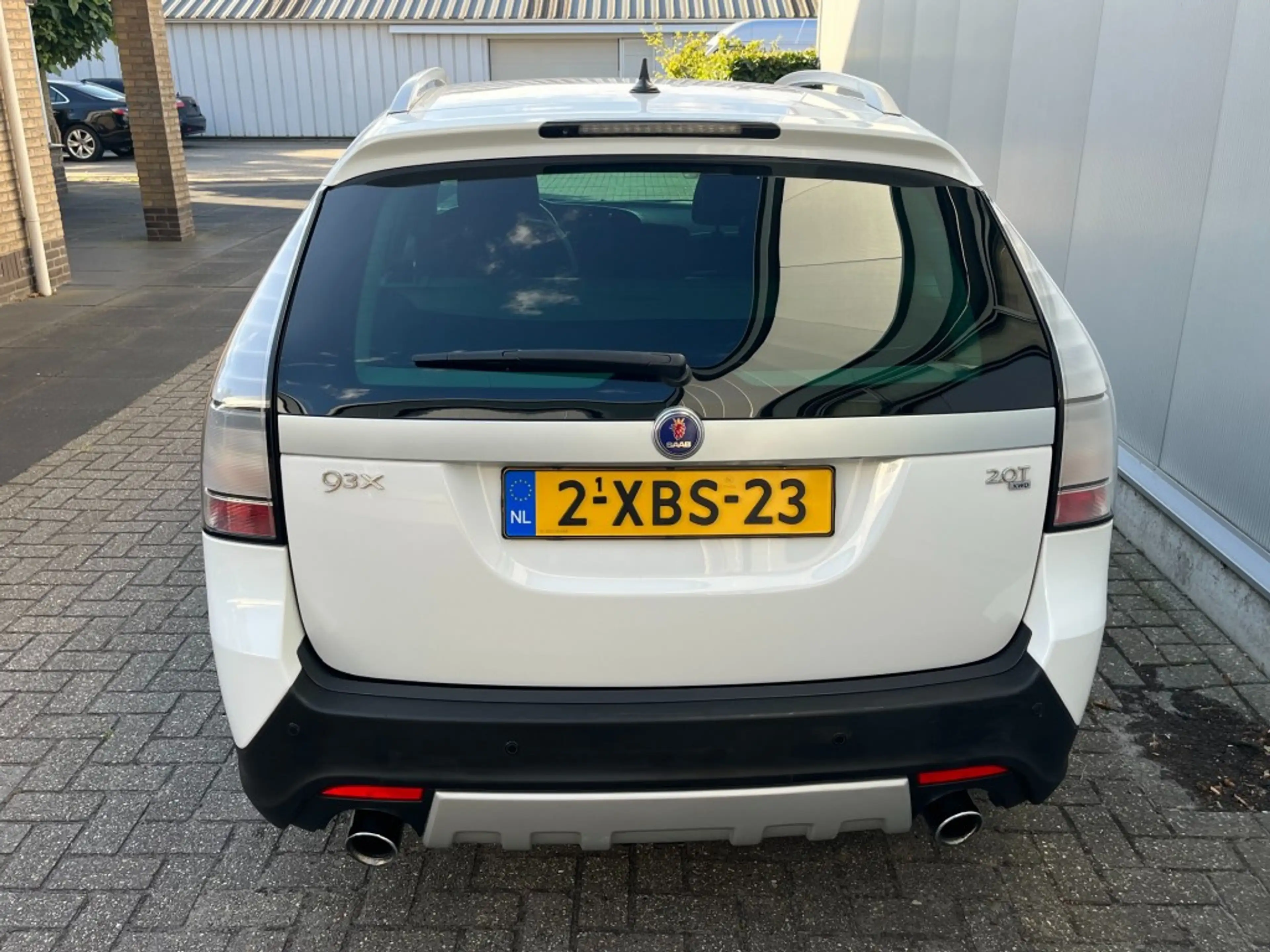 Saab 9-3 2.0 T Aero XWD in wit — photo 17