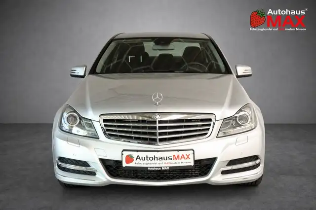 Mercedes-Benz C view 9