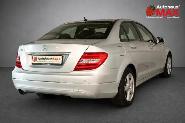 Mercedes-Benz C view 6