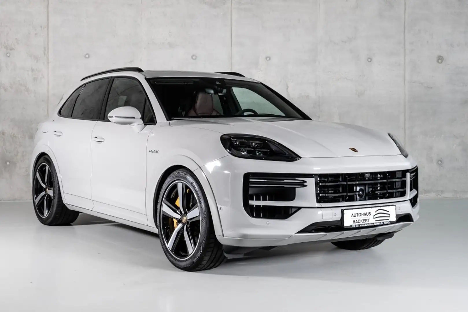 Porsche Cayenne TURBO E-HYBRID Soft Close BURMESTER 3D Grau - 1