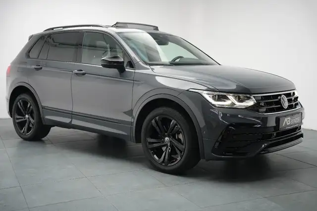 Volkswagen Tiguan view 5