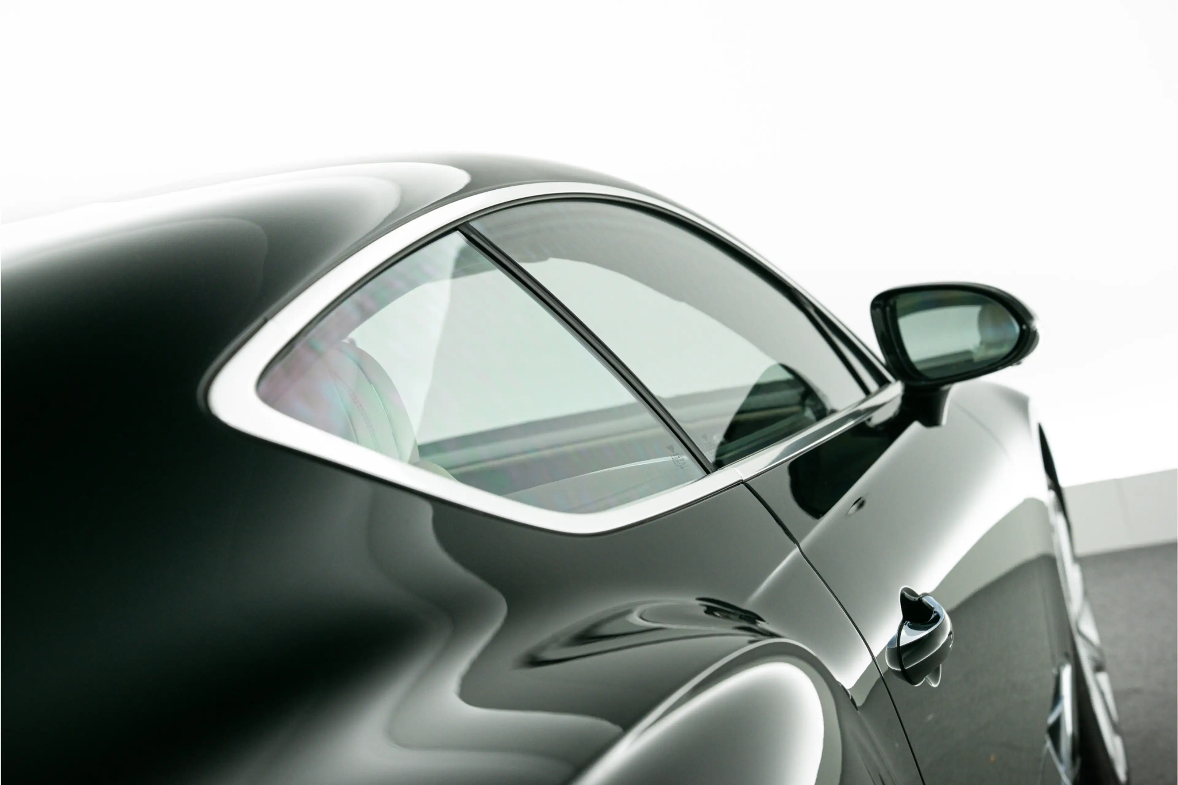 Bentley Continental GT V8 MY2022 | Rotating Display — photo 11