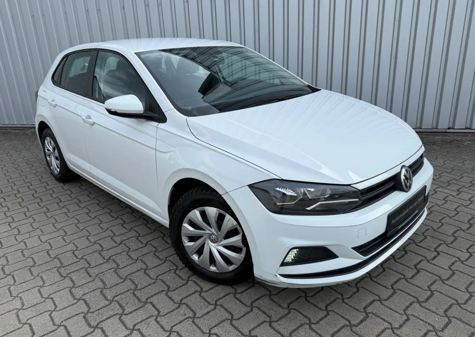 Volkswagen Polo VI*Trendline*Klima*Bluetooth*Multi*USB* Blanc - 1