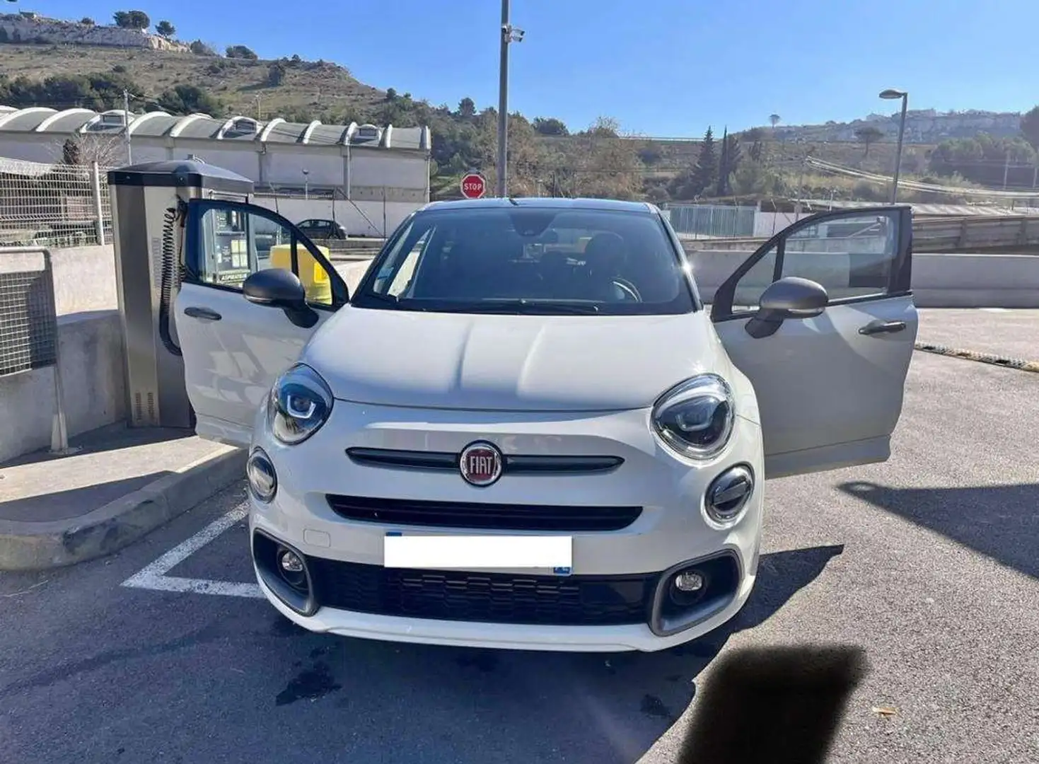 Fiat 500X SporT Année : 2020 Diesel multimètre Wit - 1