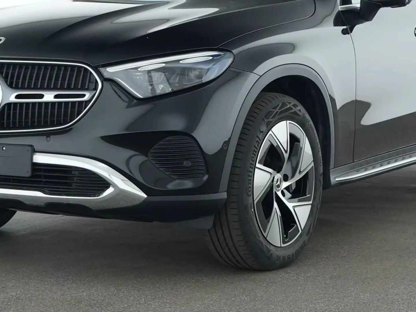 Mercedes-Benz GLC 300 de 4M Edt Avantgarde Pano/MBUX/Totw/360° Schwarz - 2