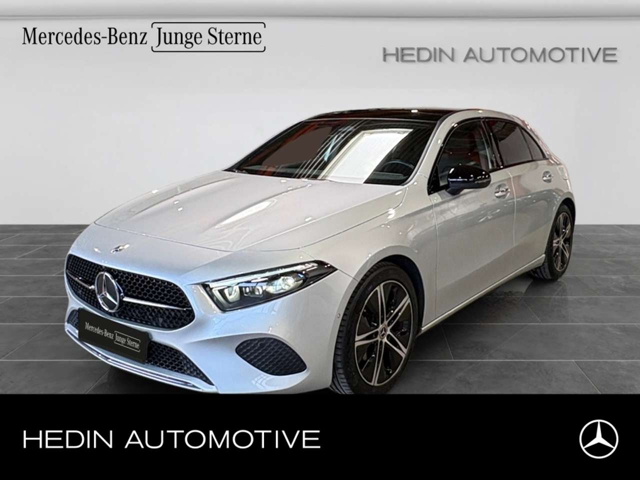 Mercedes-Benz A 180 2023 — PROGRESSIVE|MBEAM|PANO|NIGHT|AMBI|KAM|SHZ