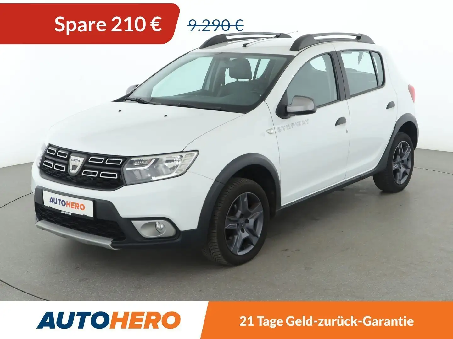 Dacia Sandero 0.9 TCe Stepway Celebration Weiß - 1