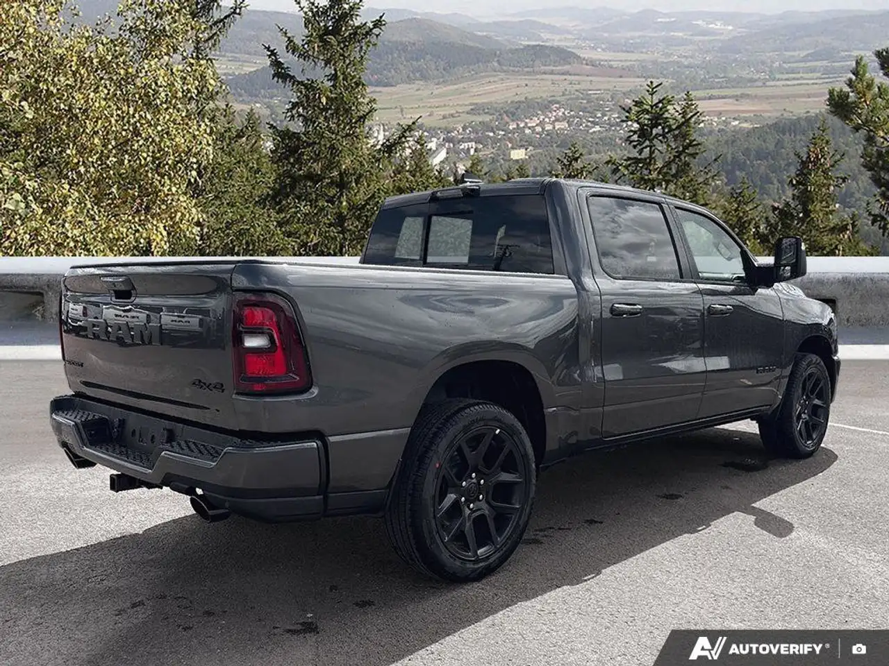 RAM 1500 photo RAM 1500