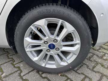 Bild 11 Ford Fiesta 5-Türer 1.1 TITANIUM