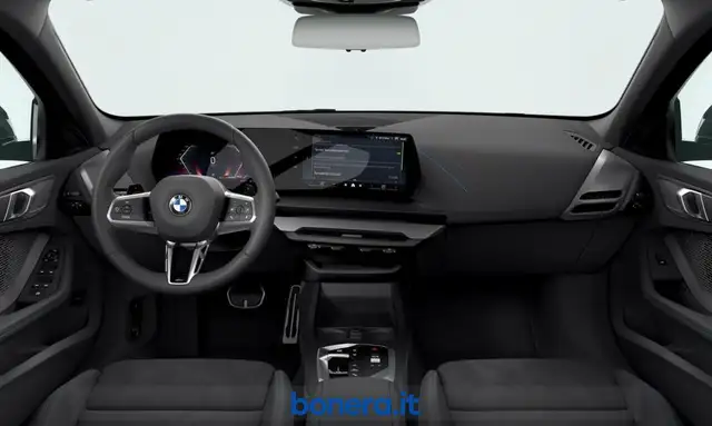 BMW 1 Series view 3
