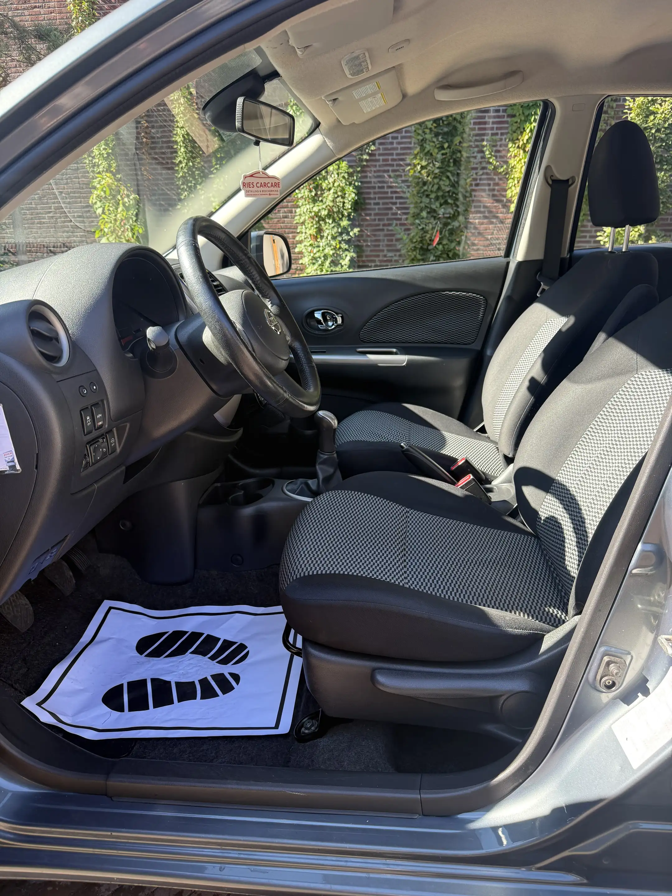 Nissan Micra 1.2 DIG-S ELLE — photo 4