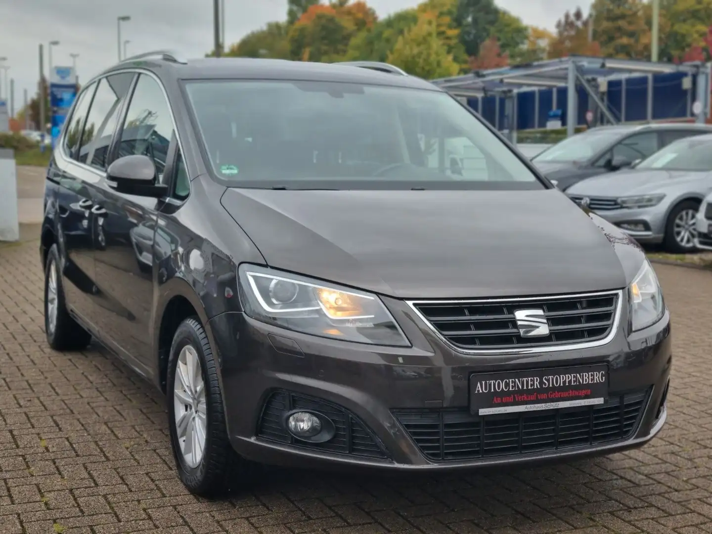 SEAT Alhambra Style Automatik /7-Sitzer/AHK/Navi/PDC Noir - 1