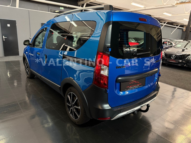 Dacia Dokker Stepway Celebration Navi/Ahk/PDC/Kamera — photo 9