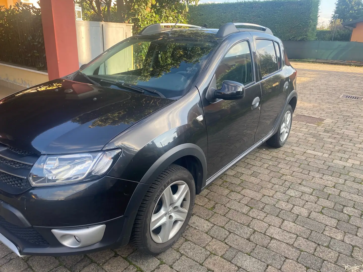 Dacia Sandero Stepway 1.5 dci Prestige 90cv - 1