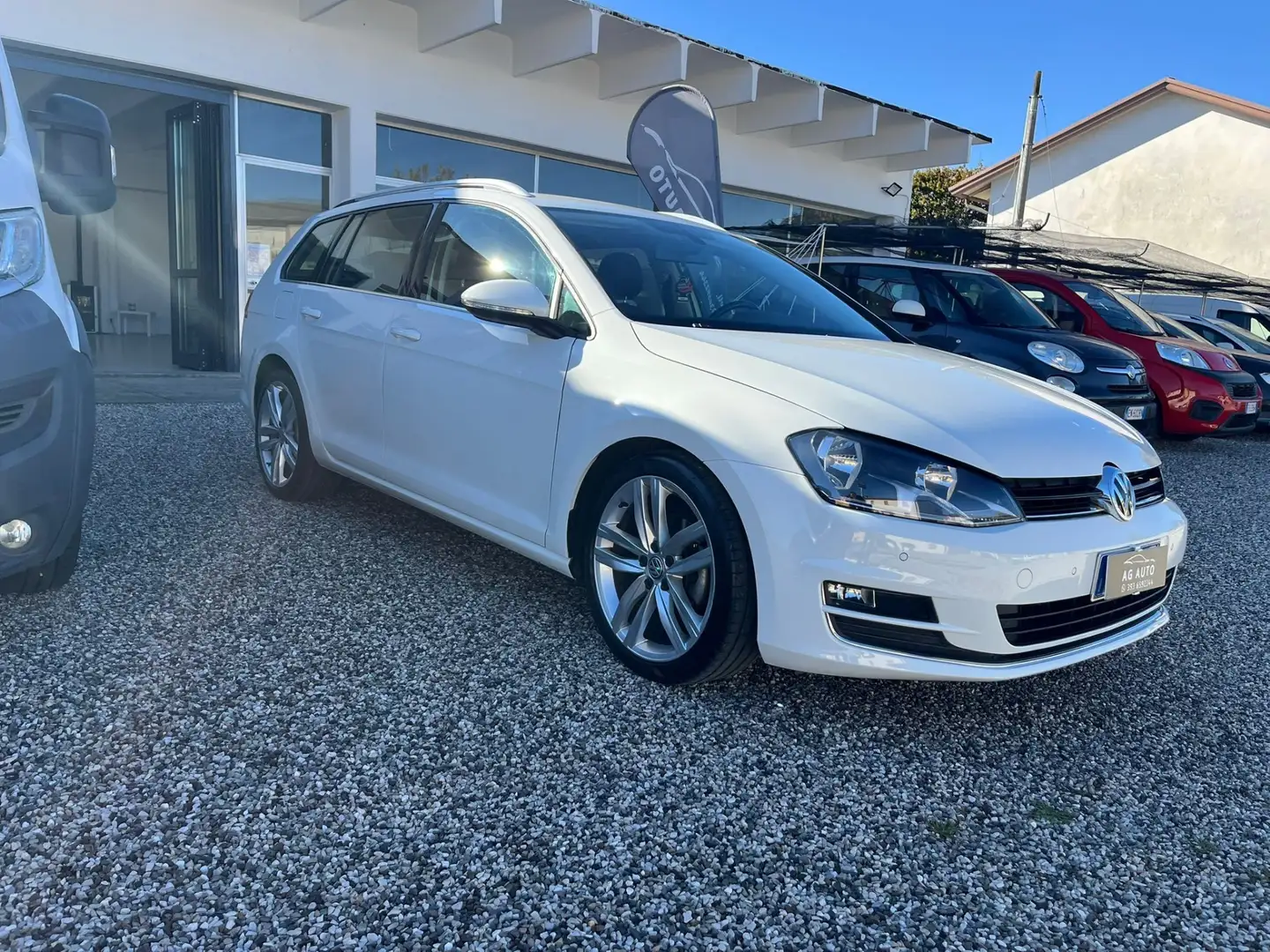 Volkswagen Golf Variant Golf VII Variant 1.6 tdi Executive 110cv dsg Blanc - 1