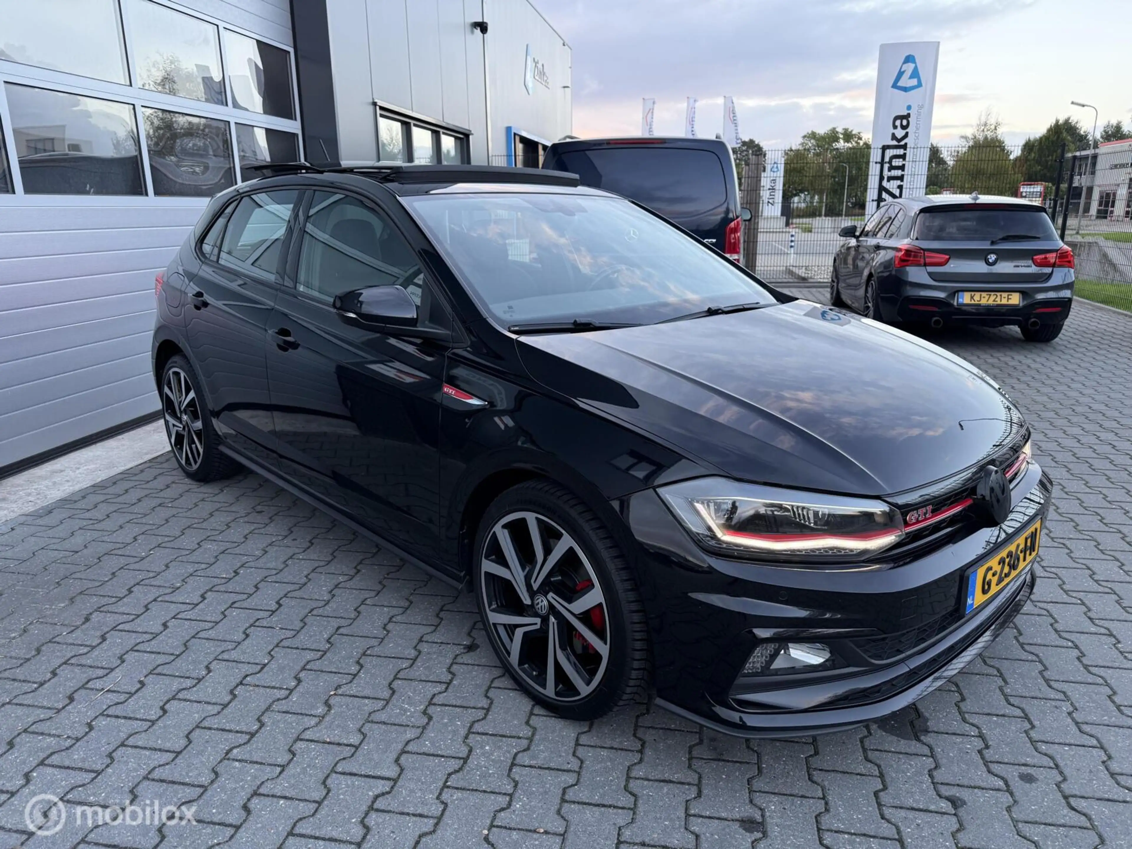 Volkswagen Polo GTI 2.0 TSI 200 PK / Pano / Camera / ACC — photo 10
