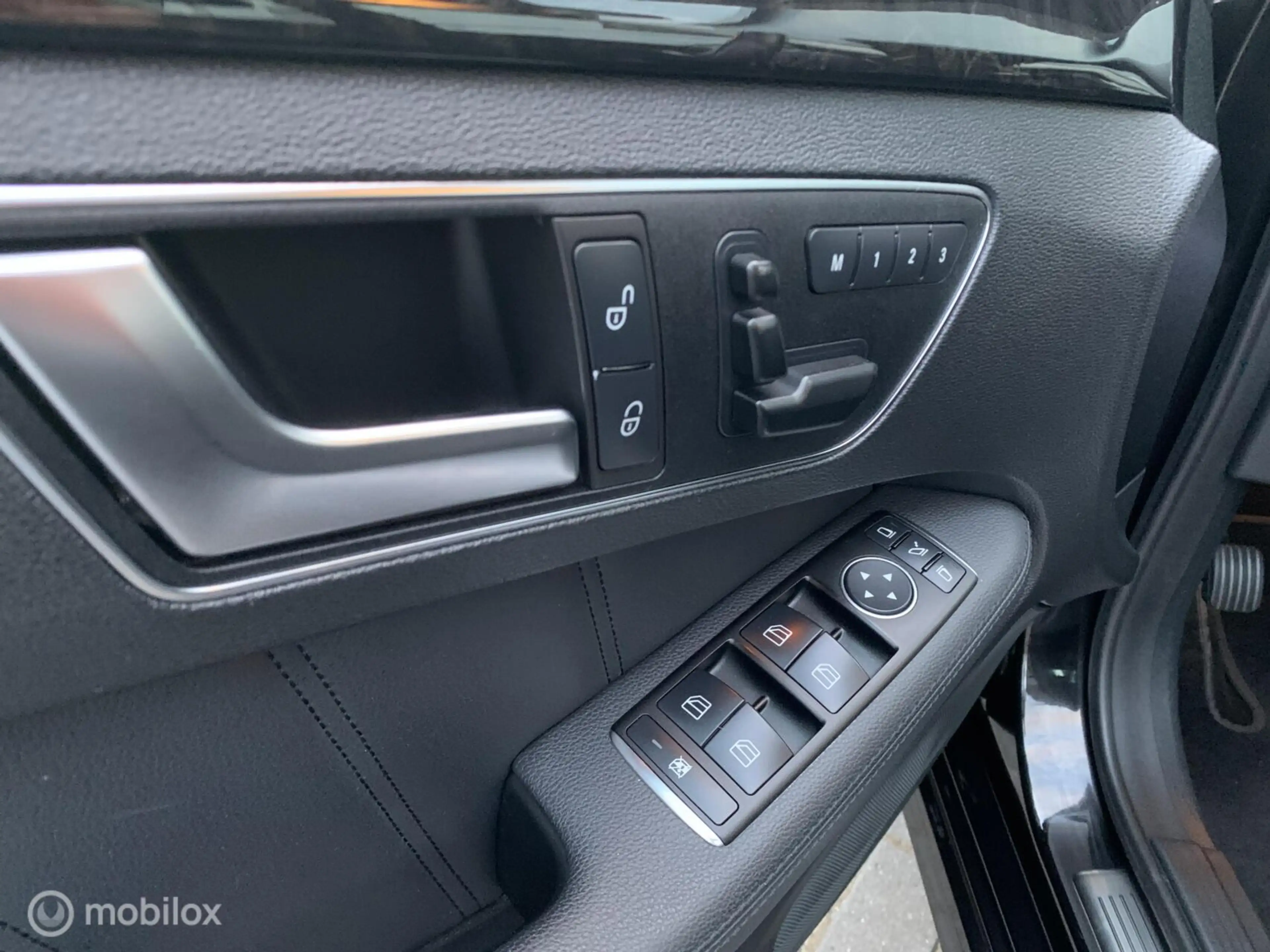 Mercedes-Benz E 250 CDI Business Class-Avantgarde 4-Matic — photo 18