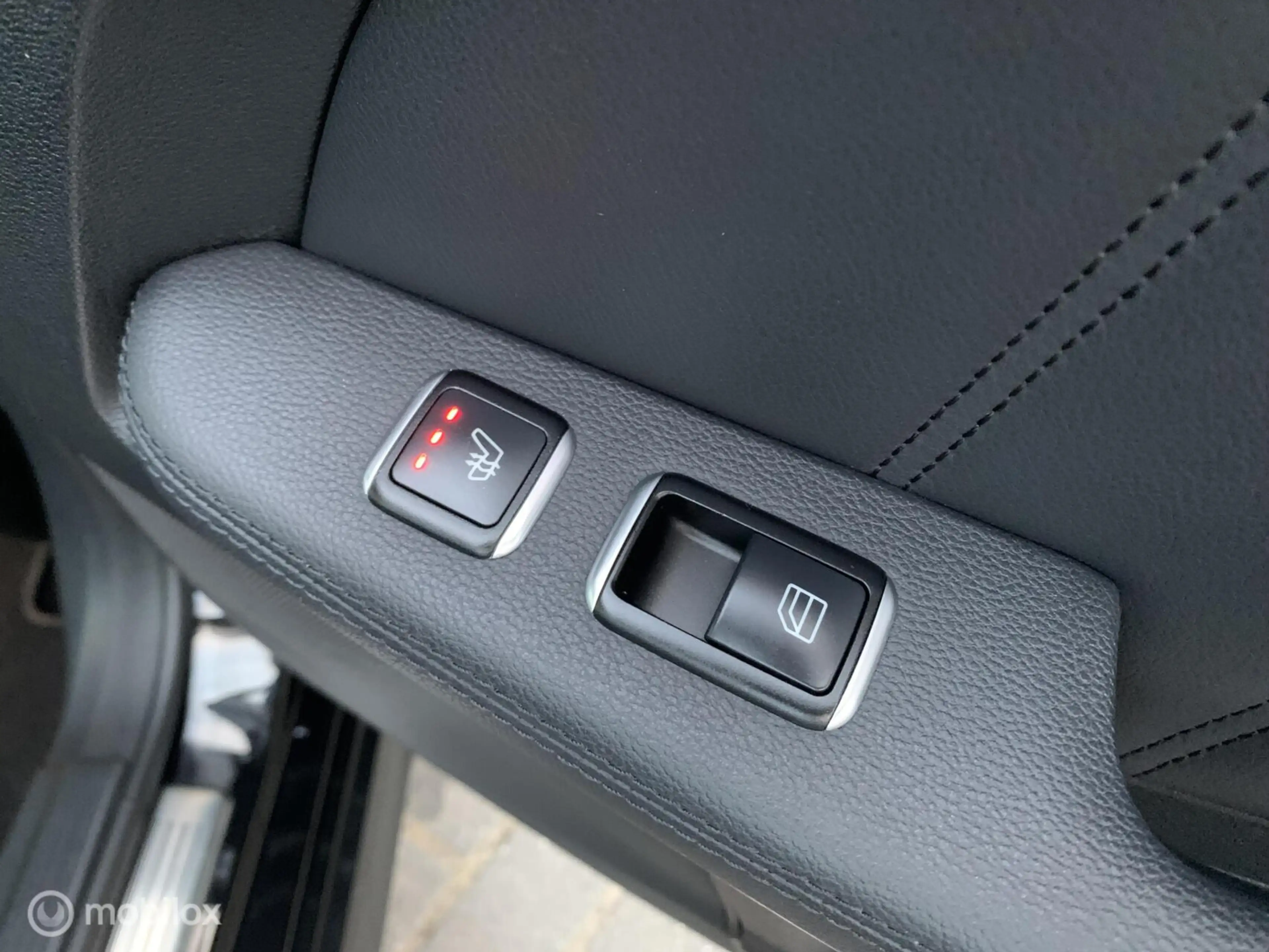 Mercedes-Benz E 250 CDI Business Class-Avantgarde 4-Matic — photo 20