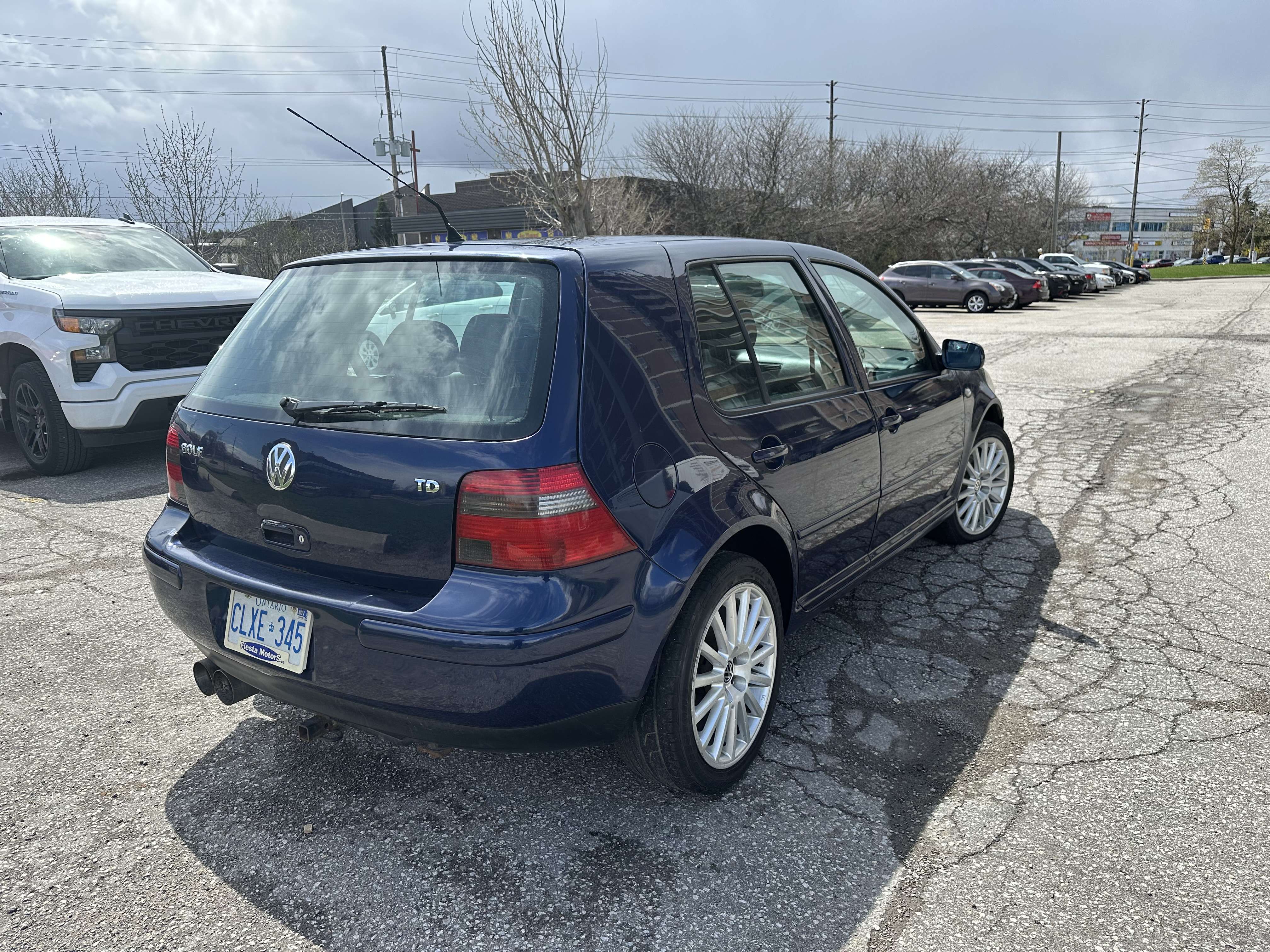 2004 Volkswagen Golf GLS alt 5