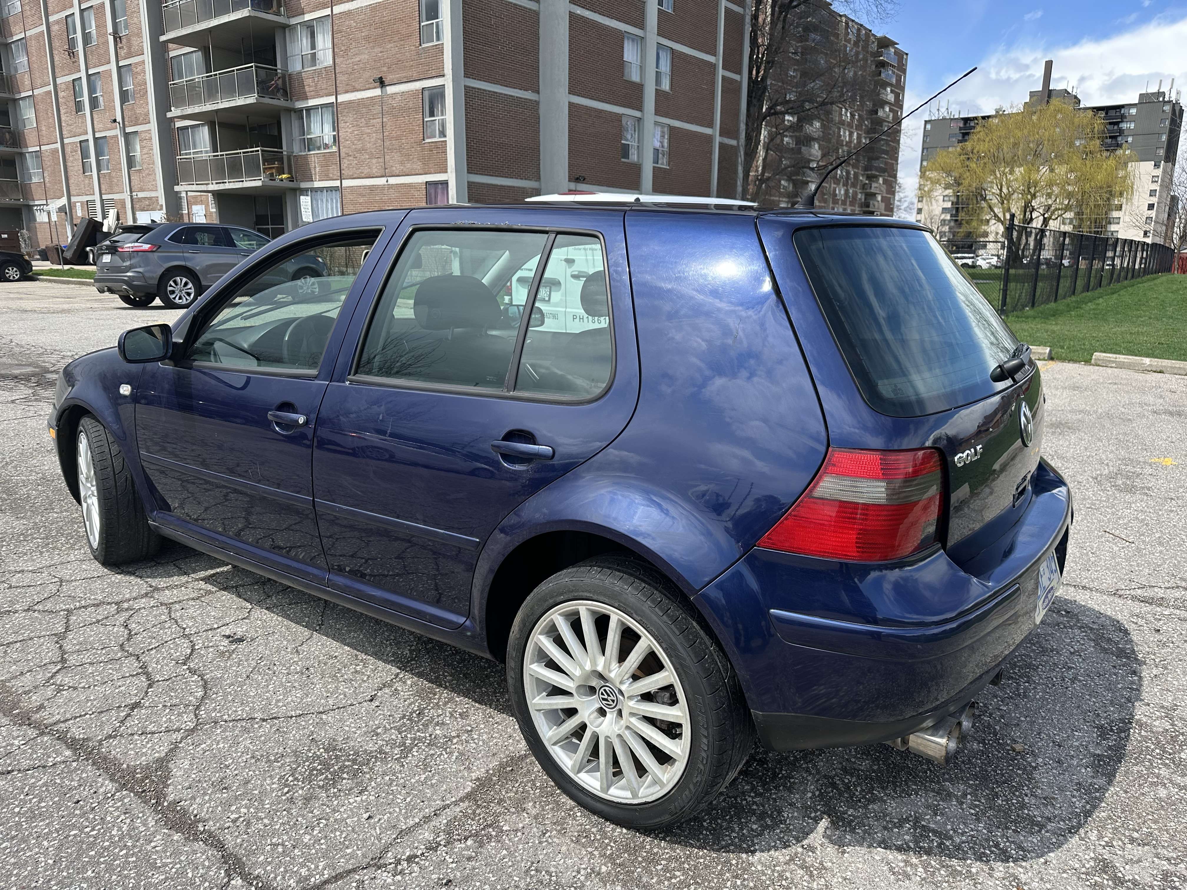 2004 Volkswagen Golf GLS thumb 7