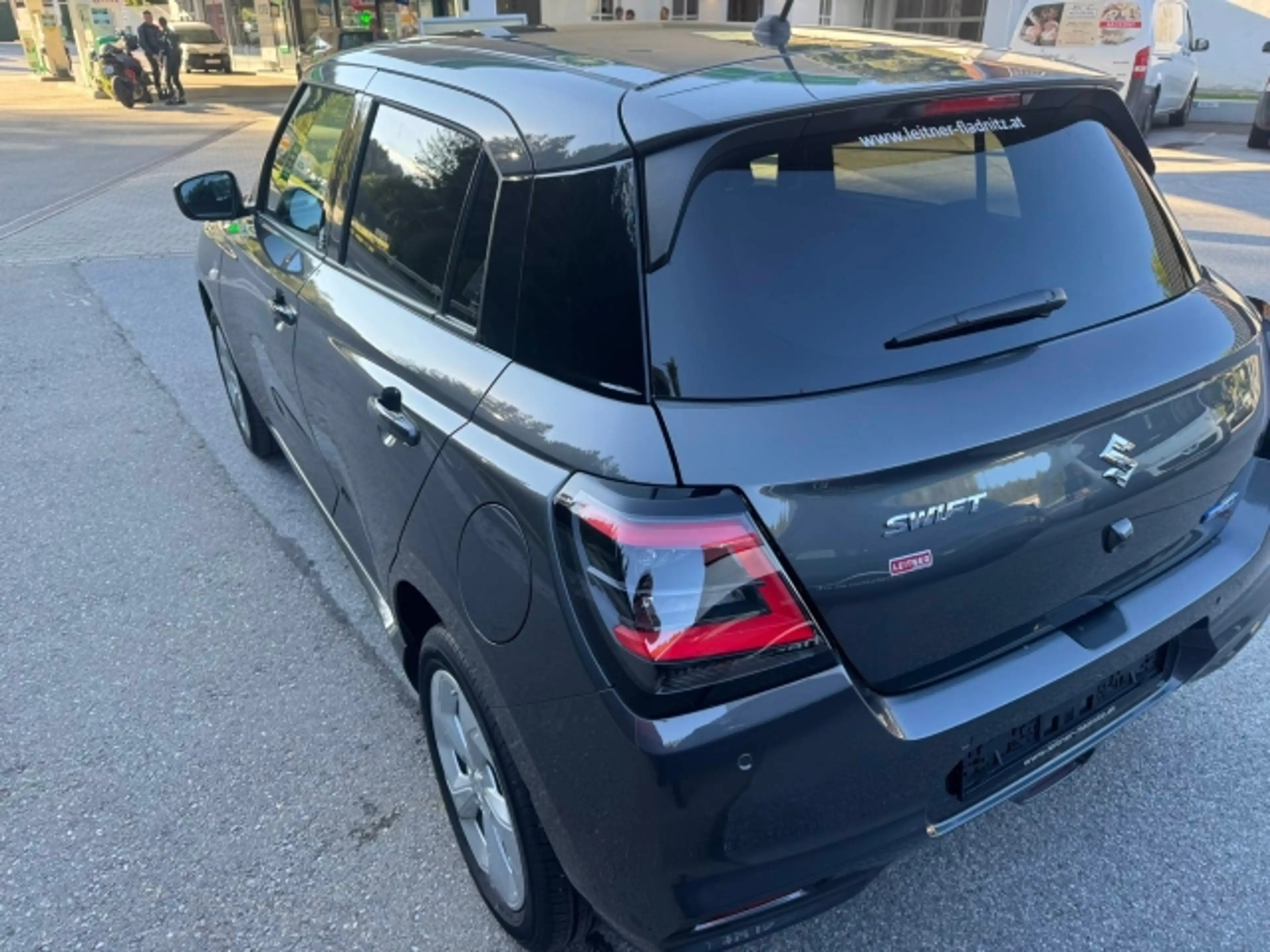 Suzuki Swift Swift 1.2 GL+ Hybried Allgrip shine — photo 4