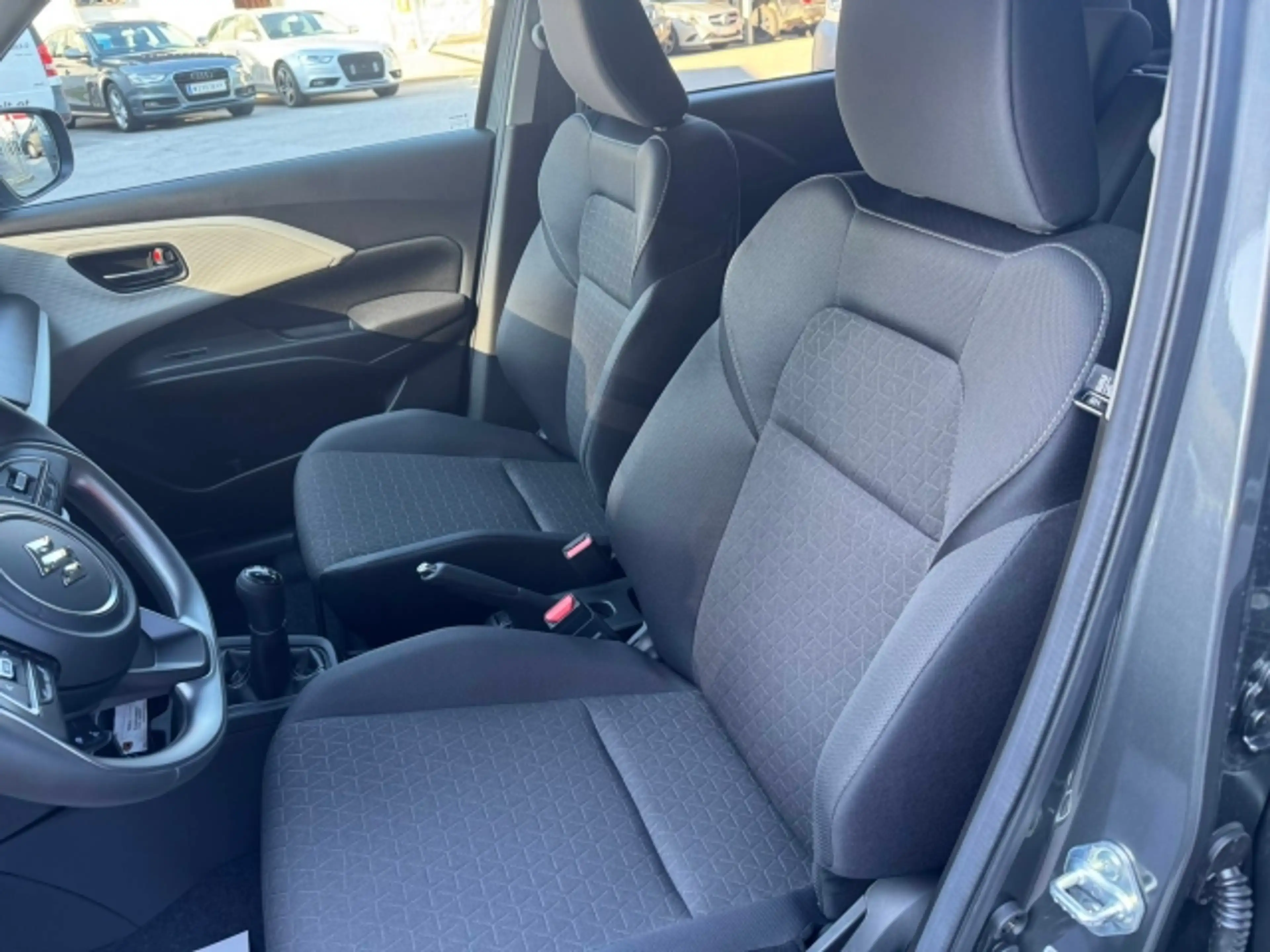 Suzuki Swift Swift 1.2 GL+ Hybried Allgrip shine — photo 7