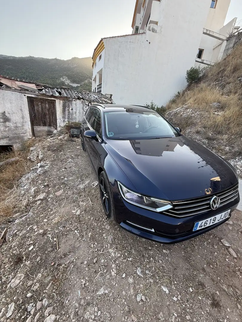 Volkswagen Passat Variant 1.6 TDI (BlueMotion Technology) Comfortline Azul - 1