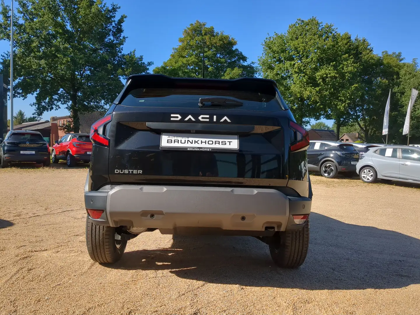 Dacia Duster TCe 130 Expression PDC+SHZ+RFK Schwarz - 2
