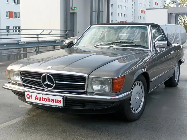 Mercedes-Benz SL 380 RESTAURIERT-BESTZUSTAND-GUTACHTEN-4 SITZER