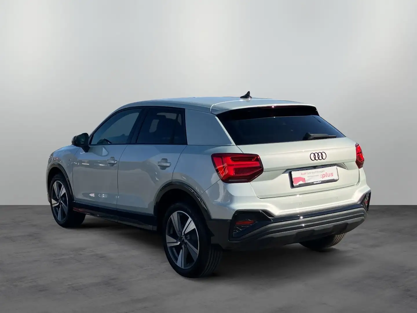 Audi Q2 S-line 35TFSI S tronic /Matrix, AHK, RFK, SZH Silber - 2