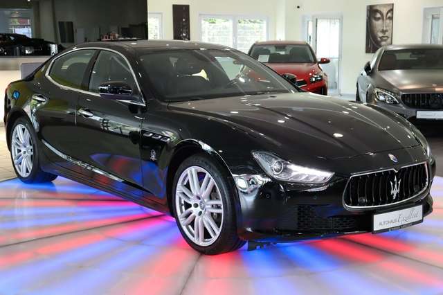 Maserati Ghibli Sport*LEDER*NAVI*PDC*20Z*SHZ*KAMERA*2 HD*