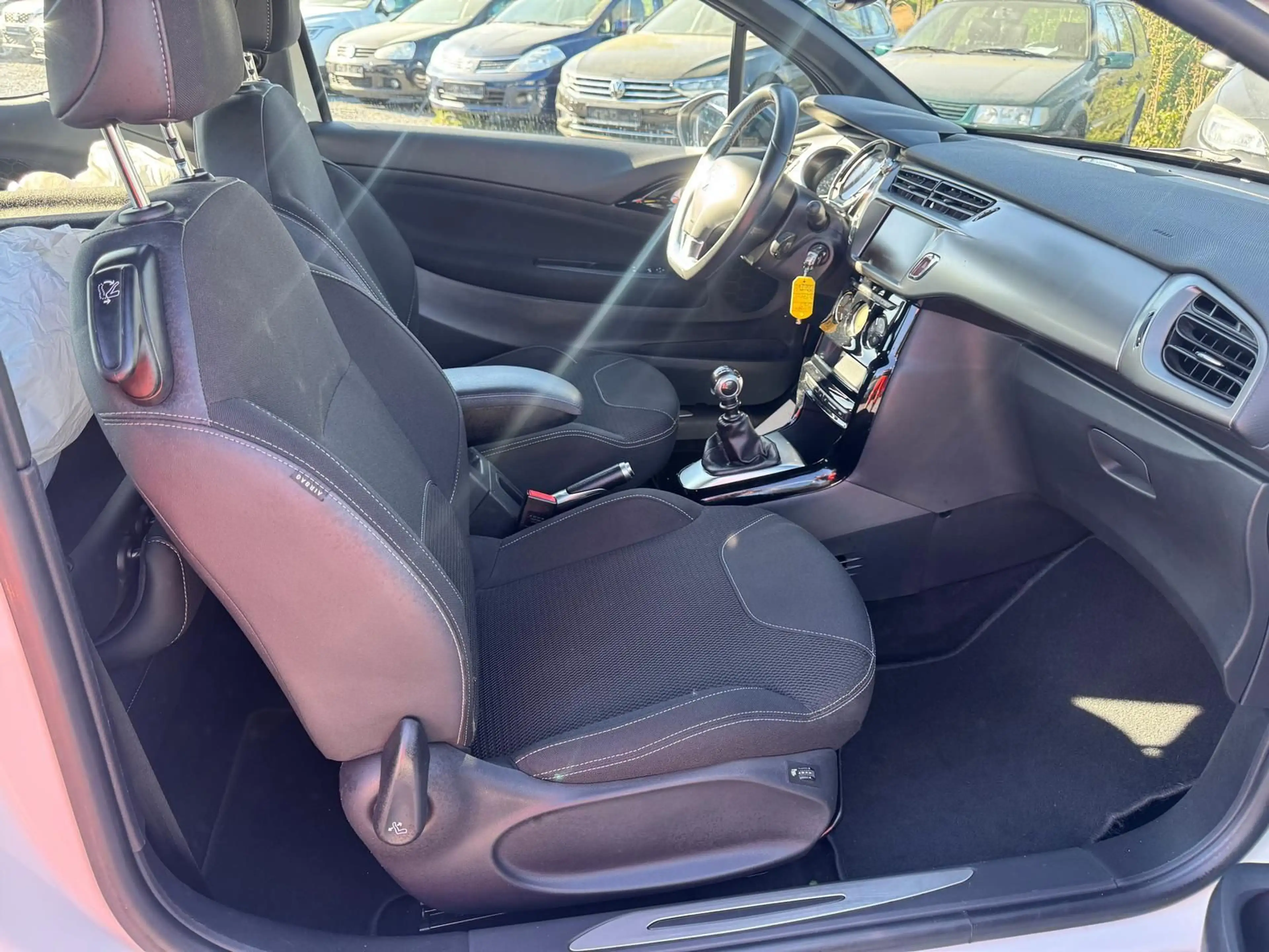 DS Automobiles DS 3 1.2 e-THP / PureTech 130 *PDCHI+VO+KAMERA*AH — photo 9