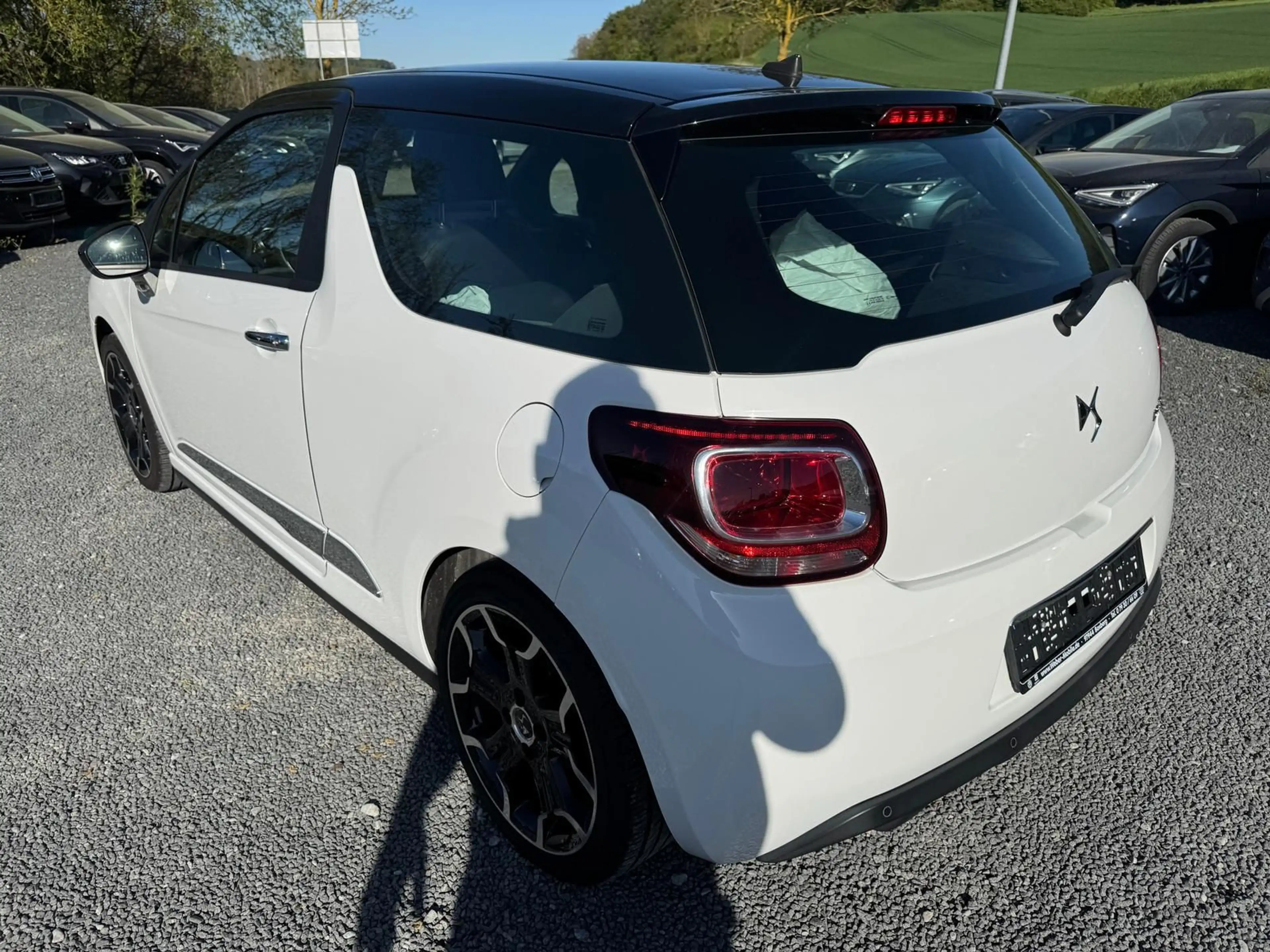 DS Automobiles DS 3 1.2 e-THP / PureTech 130 *PDCHI+VO+KAMERA*AH — photo 4