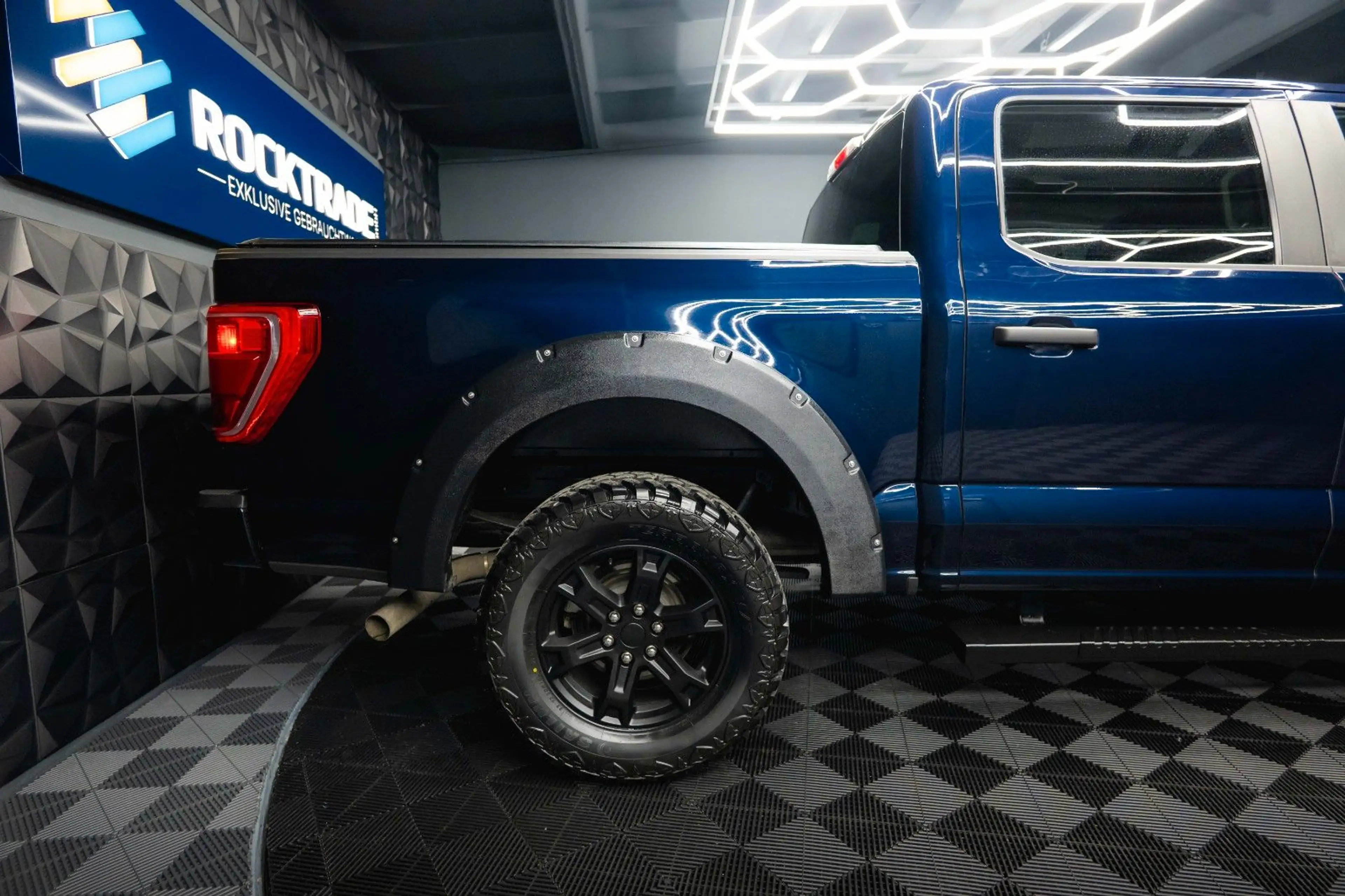 Ford F 150 F150 5.0L V8 4x4 Offroad SuperCrew RAPTOR 19% — photo 10