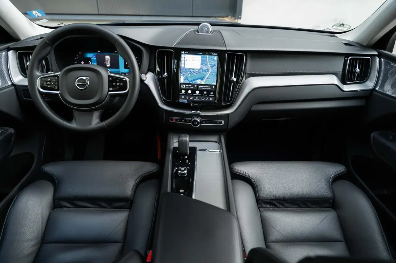 Volvo XC60 T6 Ultimate Dark B&W 360° Pano HUD Trekhaak 21'', миниатюра 11