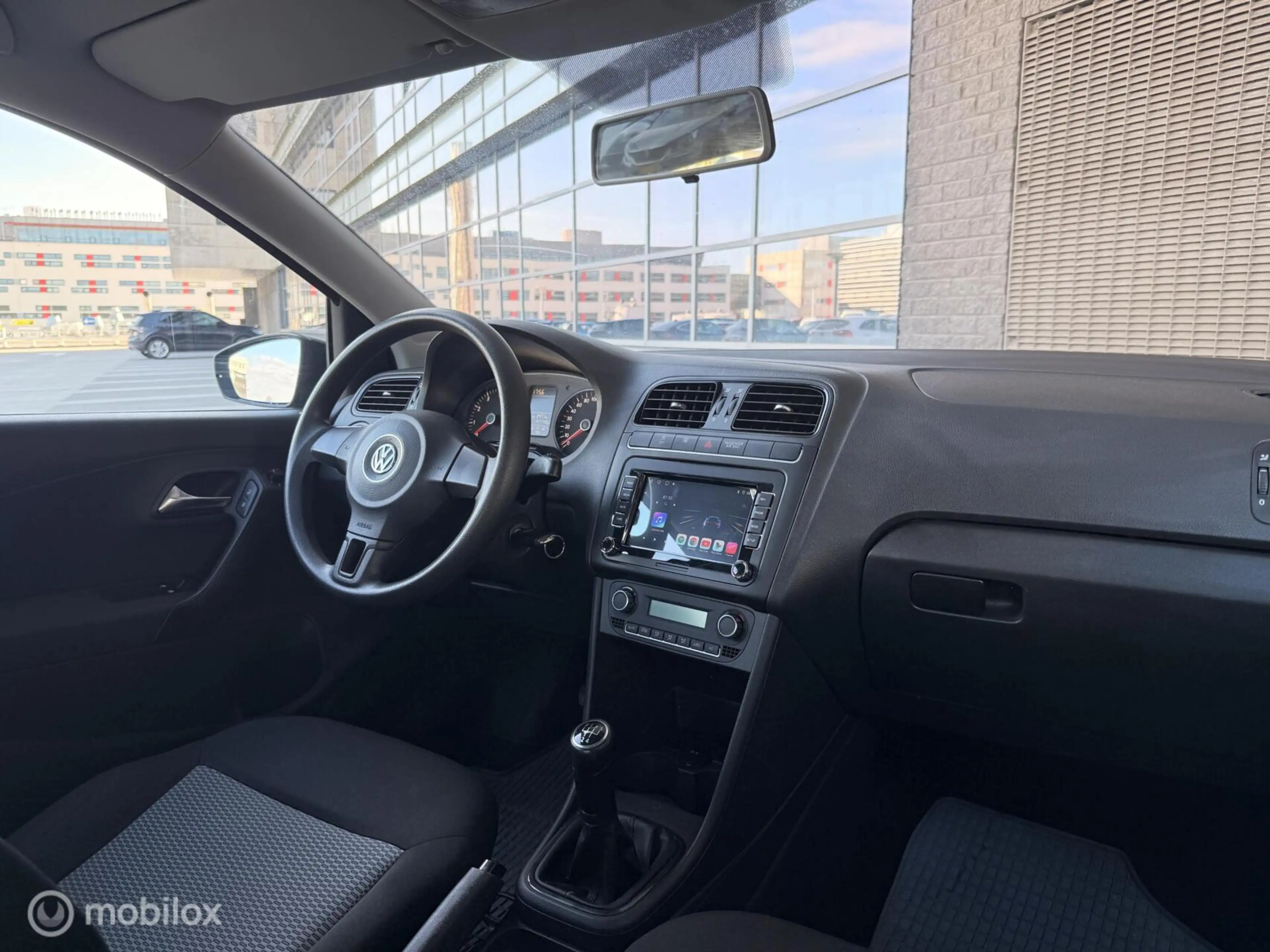 Volkswagen Polo 1.4 Highline Apple CarPlay|Nwe APK| Nwe Dist — photo 3