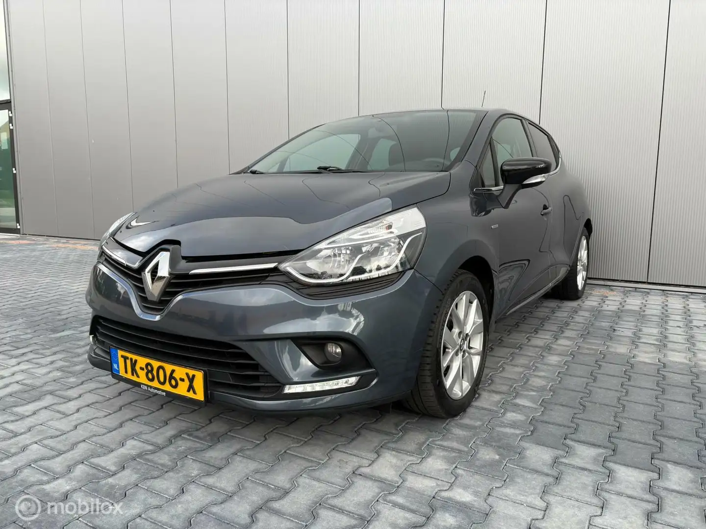Renault Clio 0.9 TCe Limited Navi Airco Cruise Park.Sens Gris - 2