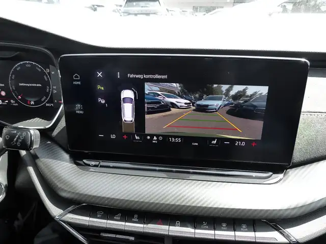 Skoda Octavia view 12