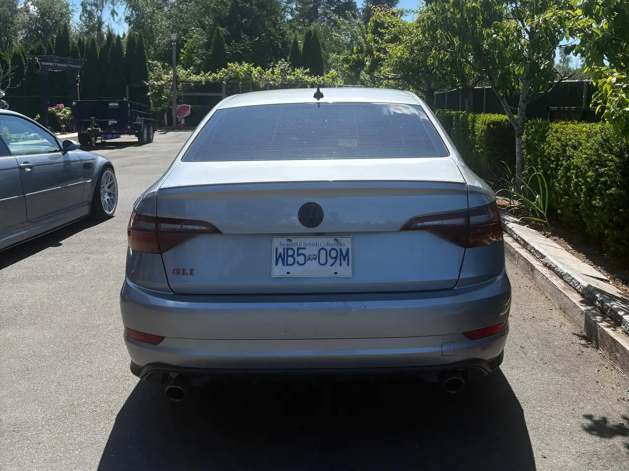 Volkswagen GLI снимка Volkswagen GLI