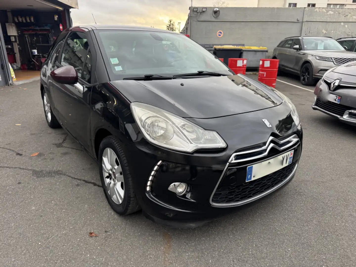 Citroen DS3 1.6 VTI SO CHIC Noir - 2