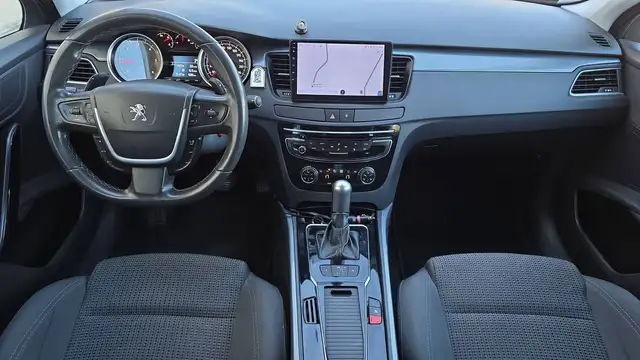 Peugeot 508 view 11