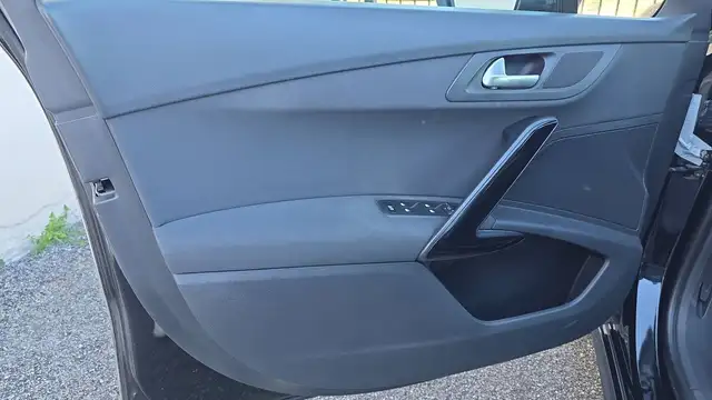 Peugeot 508 view 7