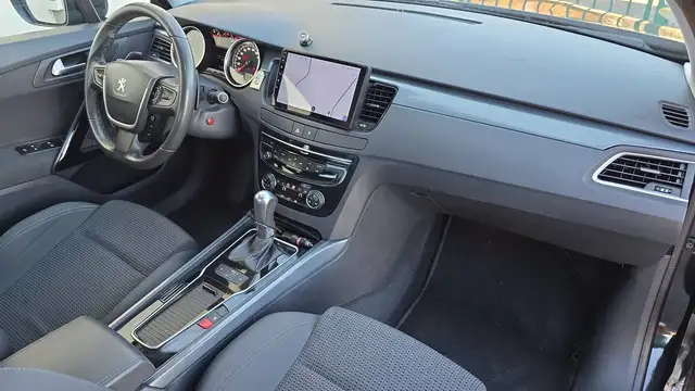 Peugeot 508 view 10