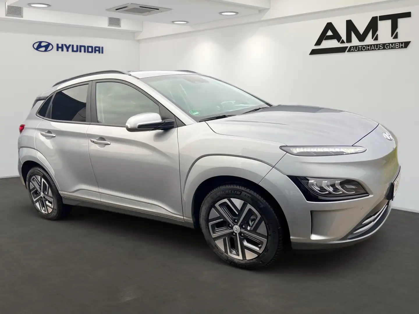 Hyundai KONA KONA Elektro 100kW Advantage*LED*Navi*Einparkh. Argent - 2